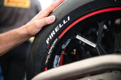倍耐力测试只给部分车手，MotoGP车手为何喊话成立协会