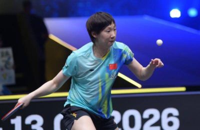 亚运乒乓球女团-王曼昱1-3朱雨玲 国乒3-1中国澳门两连胜