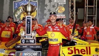 今天为什么没有NASCAR杯赛？答案藏在上周六夜里