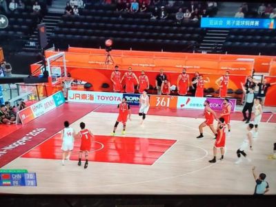 中国男篮今天输的连裤衩都不要了