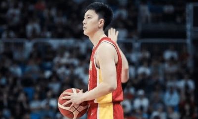 中国男篮不敌伊朗胡明轩旗手爆砍2分，CBA已培养不出一流球星