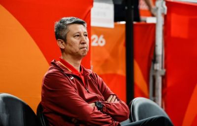 一己之力改变战局？李凯尔难成灵丹妙药 拯救男篮得招2新人