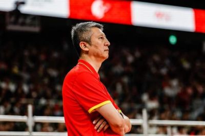郭士强谈无缘铜牌：年轻球员偏多是输球主因，打大赛承压能力太差