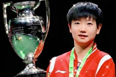 太强了！3-0、3-0，孙颖莎横扫前世界第一+轰11-1，首战独得2分