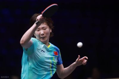 乒乓亚运会：世界冠军1-11惨败，国乒女团3-1逆转，孙颖莎打疯了