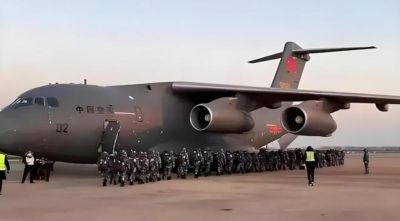 俾路支武装以为咱们好欺负，300人重装合成营出击，只能束手就擒