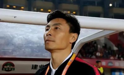 他在申花沉寂多时，如今却有望被李玮锋直接激活，未来将挑大梁