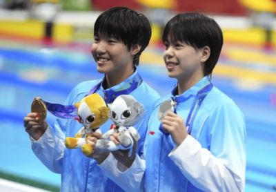 【亚运日报】中国军团夺11金强势开局 游泳队贡献6金男篮无缘奖牌