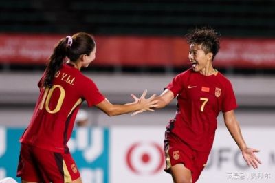 王妍雯首开纪录！中国女足连刷两纪录，5战菲律宾连入51球