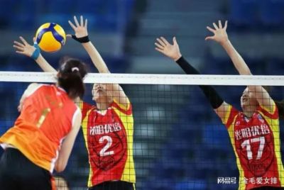 3比0完胜却隐患重重！上海女排新阵容配合生疏，多人状态低迷