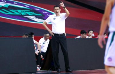 正好侃球 | 亚运男篮惨淡位列第四，一代人有一代血性，如今只剩一地遗憾