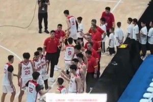 🏀四国赛-中国男篮力克格鲁吉亚 廖三宁18分 李弘权14分