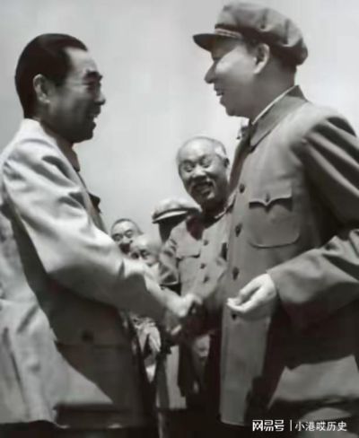 1955年刘少奇力推粟裕当元帅，周总理公开“唱反调”，还推荐一人