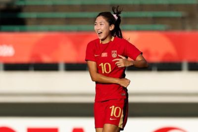 王妍雯vs菲律宾女足表现：5次射门3次射正，全部转化为进球