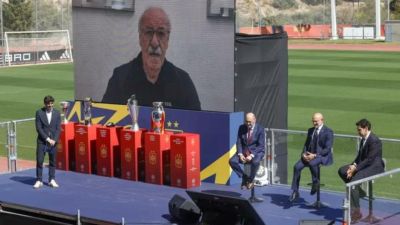 德拉富恩特：我很期待带队参加2030世界杯，也期待2032欧洲杯