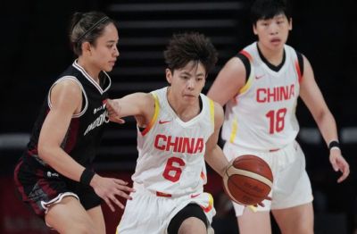 13分钟轰22分！印尼女篮：我们只能5个人包夹她