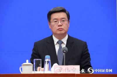 广东省人大常委会党组：坚决拥护党中央决定