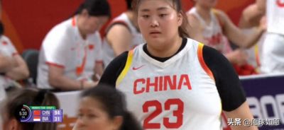 0+0+0！亚运会中国女篮69分大胜之夜一人赛后痛哭，拖累11名队友