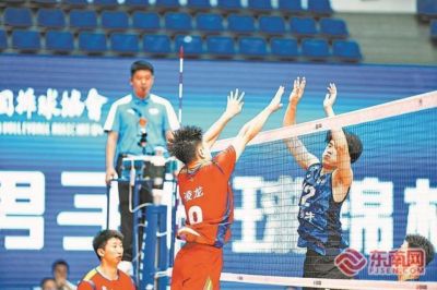 全国男子排球锦标赛在厦开赛