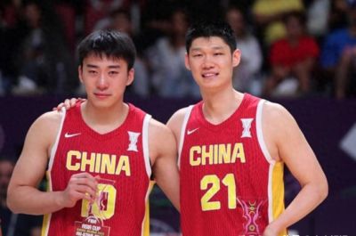 中国男篮传来坏消息！全员启程回国遭“处罚”，创亚运历史第二差