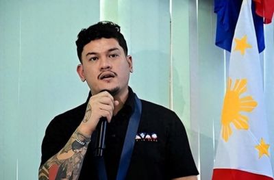 杜特尔特儿子当着中国领馆的面，把父亲留下的友谊账一笔笔算清