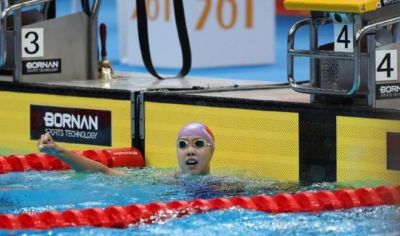彭旭玮卫冕女子200米仰泳并打破亚洲纪录,孙铭霞摘银