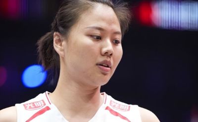 女排夺冠3隐形功臣！龚翔宇强发球，陈厚羽关键拦网，董禹含奇兵