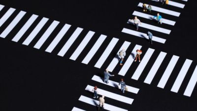 中国经济又一次走到了十字路口上