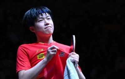 随着王楚钦3-0桑关辛，球迷看球3个事实，男队队长当之无愧