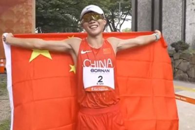 中国田径连夺两金+解锁亚运200金！石升吉杨柳静包揽男女竞走半马金牌