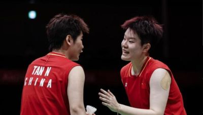 亚运会：对攻大战完胜世界第9！刘圣书/谭宁2-0横扫，国羽夺赛点