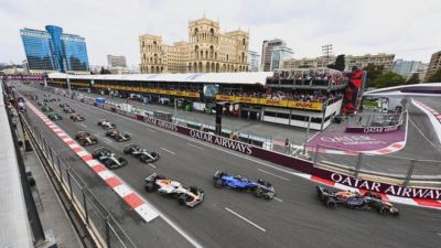 81分领跑+四连杆位：巴库这条街，勒克莱尔和维斯塔潘谁先撞墙