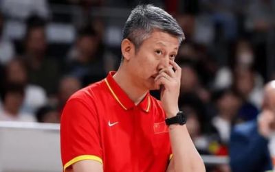 杨毅：郭士强不会下课，杜锋不愿意接手，杨鸣资历不够