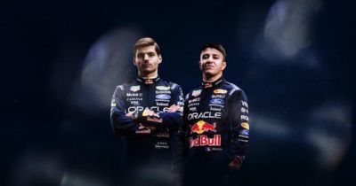 官方：哈贾尔与红牛F1车队续约，红牛2027赛季车手阵容不变