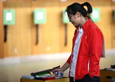 亚运女子10米气手枪-中国包揽银铜 韩国选手破纪录夺金