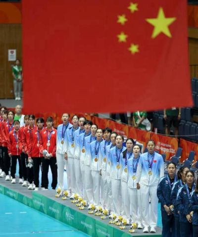 中国女排3-0横扫日本豪取三连冠 队史第十金闪耀名古屋