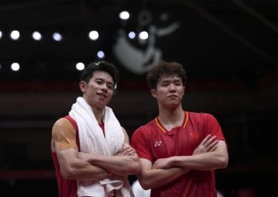 决胜局网口碾压!何济霆刘毅2-1哈里哈兰阿琼,中国男团3-1印度晋级决赛