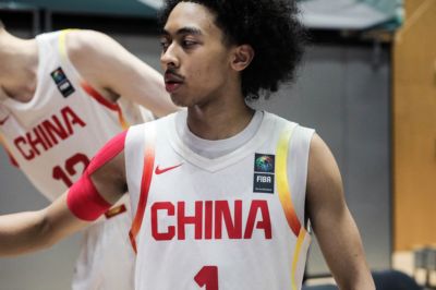朱正：首次为国出战时很紧张 不在乎别人说我矮 在努力变得更强壮