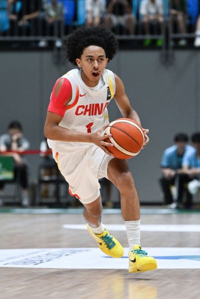 朱正：我只想享受比赛的乐趣 继续变得更好 希望自己能进入NBA