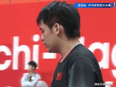 连续打出超级球！林诗栋杀疯横扫冯翊新，中国男乒2-0中国台北！