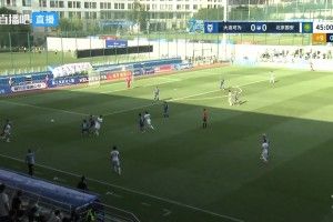 进足协杯8强!国安2-1大连可为 张玉宁、贾非凡破门 VAR多次介入