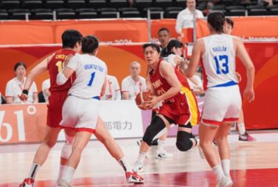 中国女篮26分大胜蒙古晋级亚运四强，但17中5的三分准星不敢恭维