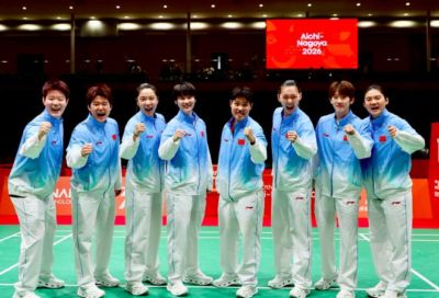 激动落泪！国羽女团3-0横扫日本队：时隔12年再夺冠 3场全胜轰9-0