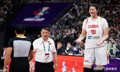 4奥运周期， 4度执掌男女篮国家队，古稀老帅宫鲁鸣值得球迷尊重