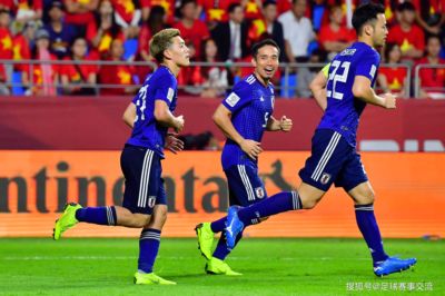今日足球：日本vs乌拉圭 韩国vs厄瓜多尔
