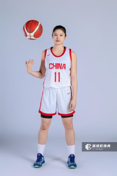 中国U17女篮主帅：期待队员不断成长 始终保持朝气蓬勃的状态