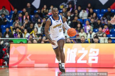 媒体人:北京男篮正深入接触前广厦大外援贾卡尔·桑普森