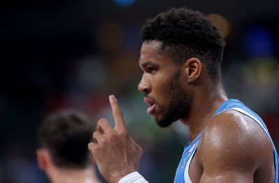 字母哥：此前缺席世预赛是因为保险问题 NBA球员合同金额太巨大