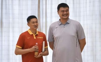 原创
杜锋拒绝6000万超级合同!不是不爱中国男篮,是规则逼他二选一