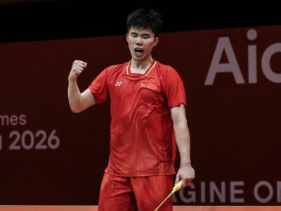 亚运会：单局20-16惨遭逆转！翁泓阳0-2印尼19岁小将，国羽痛失冠军